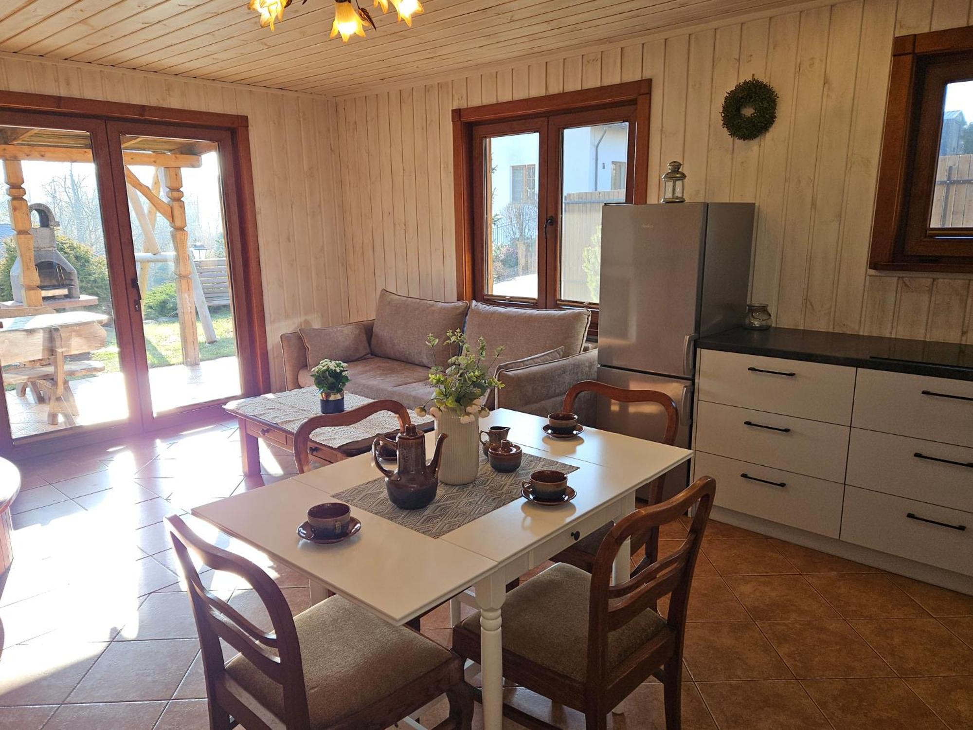 Pokoje I Domki Przy Lesniczowce Wiele Exterior foto